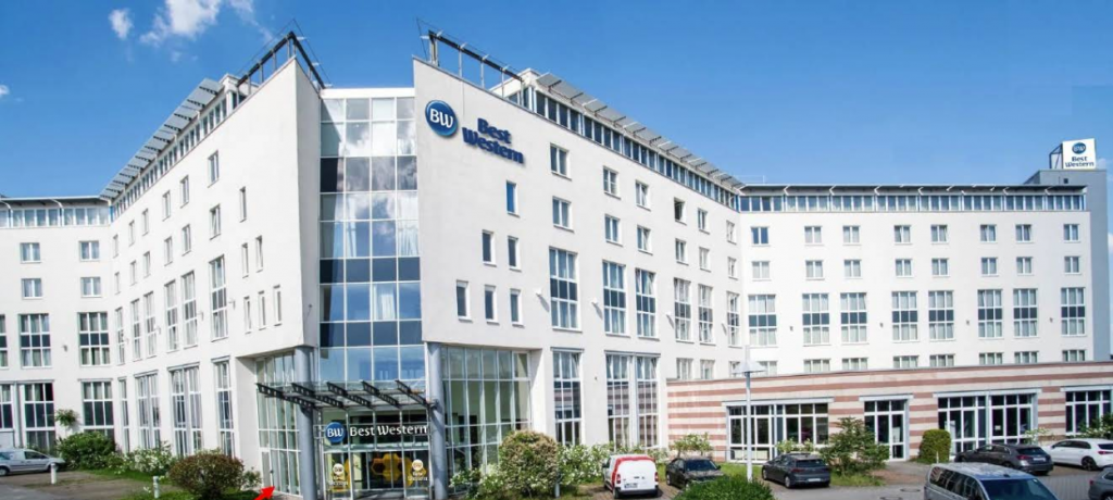 Sleep and Fly Frankfurt Flughafen | Parken & Hotel mit Shuttle - Parkeasy